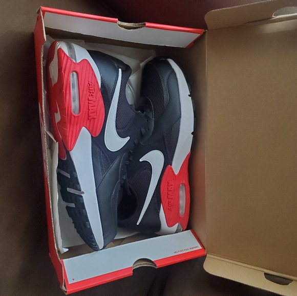 Mens Nike Air Max Excee - Picture 4 of 7